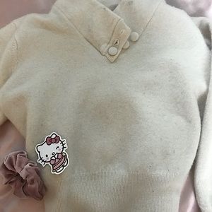 Button Turtle neck fuzzy top